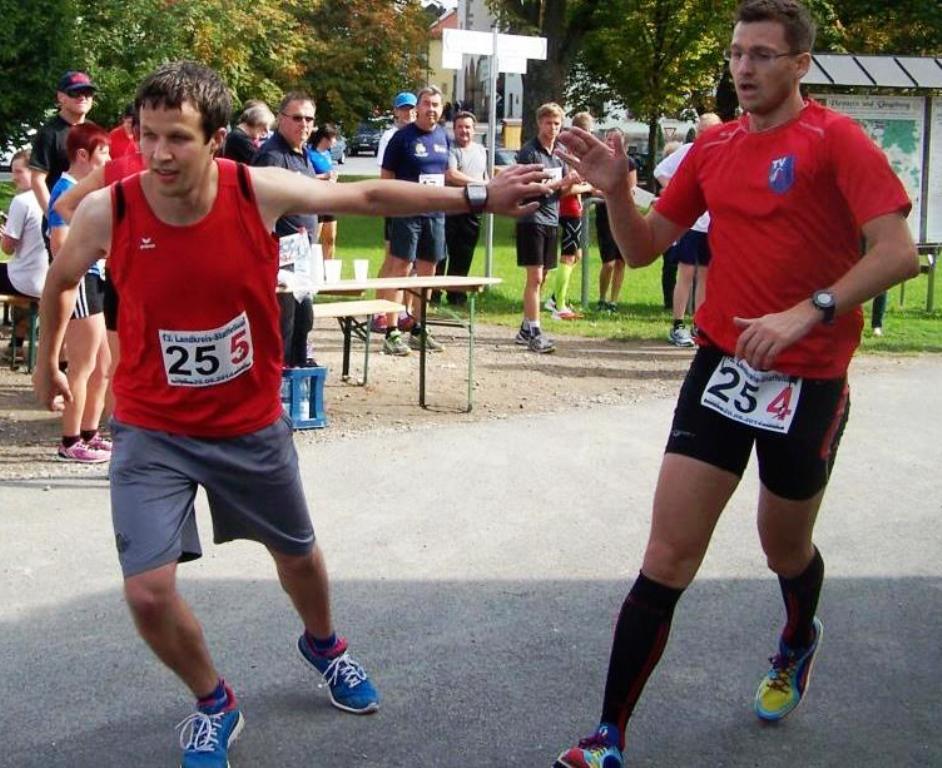 Spaß und Teamgeist zählt beim Landkreis-Staffellauf in Neustadt