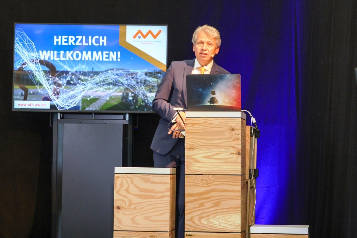 Doppelte Premiere an der OTH Amberg-Weiden
