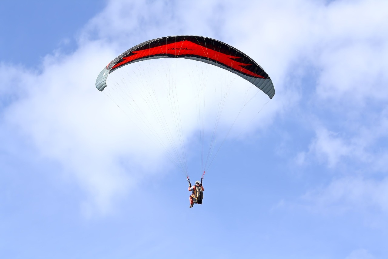 Gleitschirmfliegerin abgestürzt