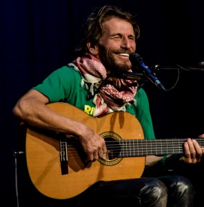 Sünde-Geheimkonzert, Hans Söllner und Golden Glitter