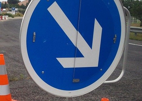 Verkehrsschild rausgerissen