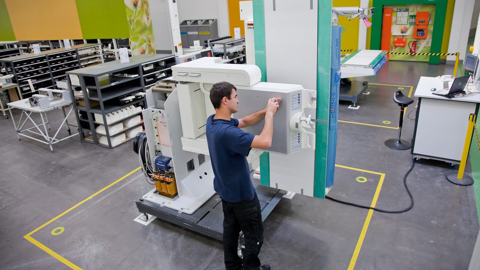 Siemens Healthineers baut moderne Logistikhalle