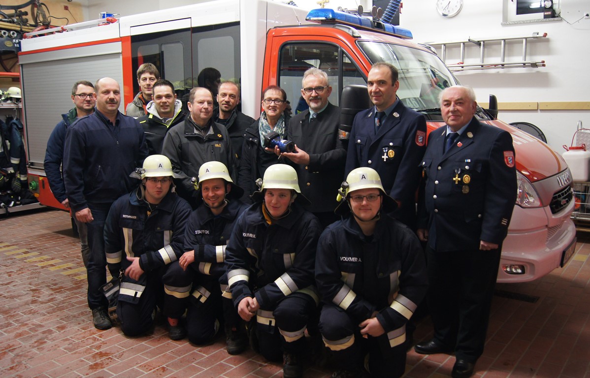Feuerwehr Wurz bekommt kleinen Helfer