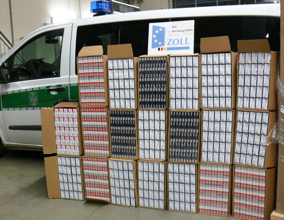 Fast 250.000 Schmuggel-Zigaretten sichergestellt