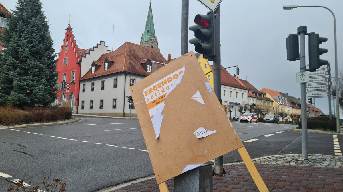 „Inszenierte Aufstände“: Erbendorfer Bündnis gegen „Spaziergänge“