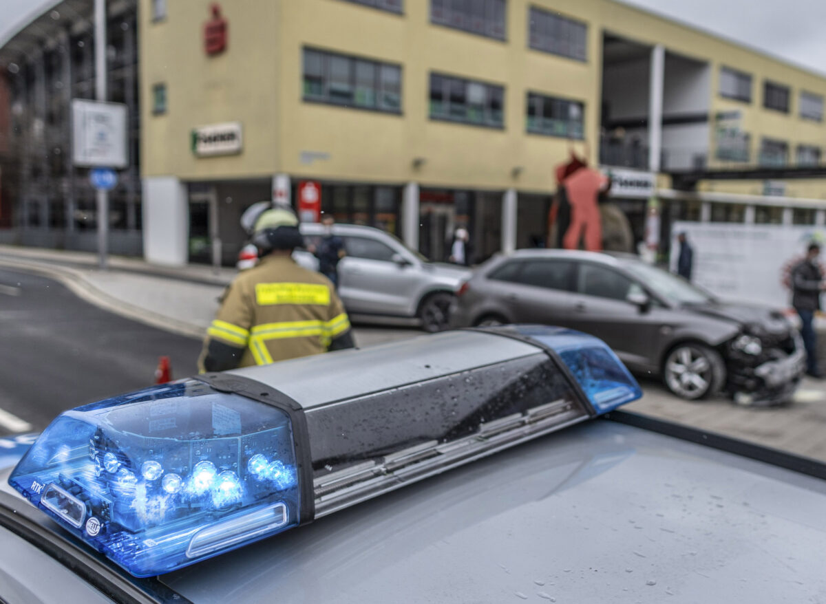 Mit Alkohol am Steuer Unfall verursacht