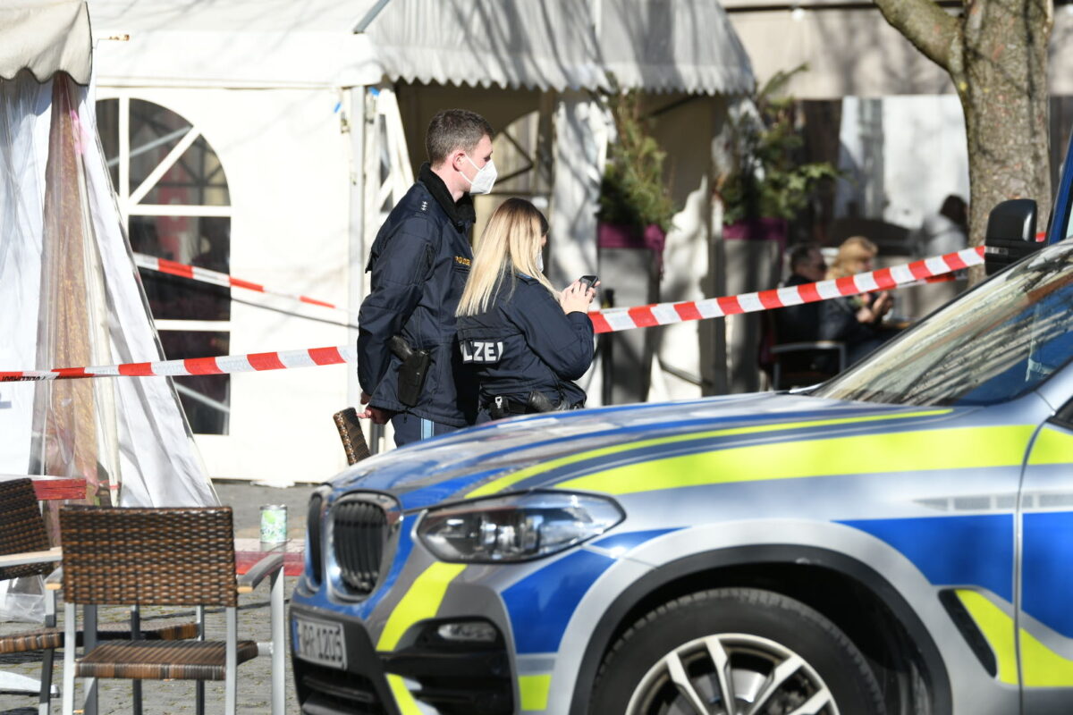 Ecstasy im Champagner: Polizei warnt