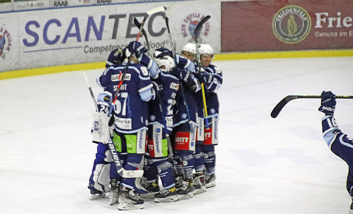 Erste Playoff-Serie: Ausgeruhte Blue Devils in Führung gegen gestresste Erfurter