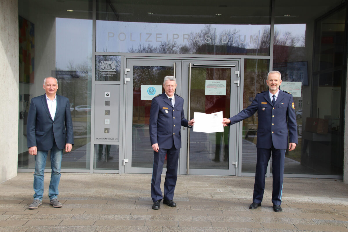 Vier Sterne auf der Schulter: Beförderung zum Leitenden Polizeidirektor