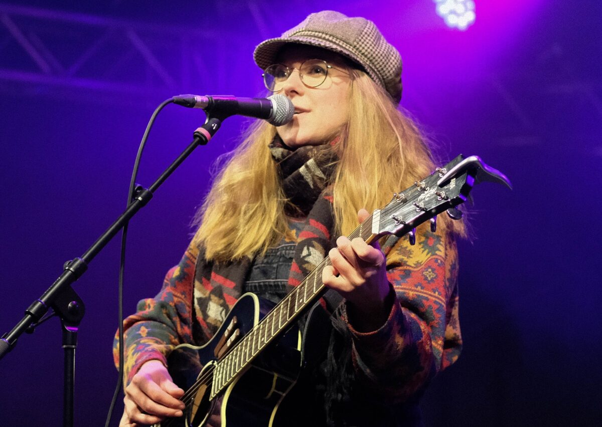Ronja Künkler aus Weiden arbeitet an ihrer Musikkarriere