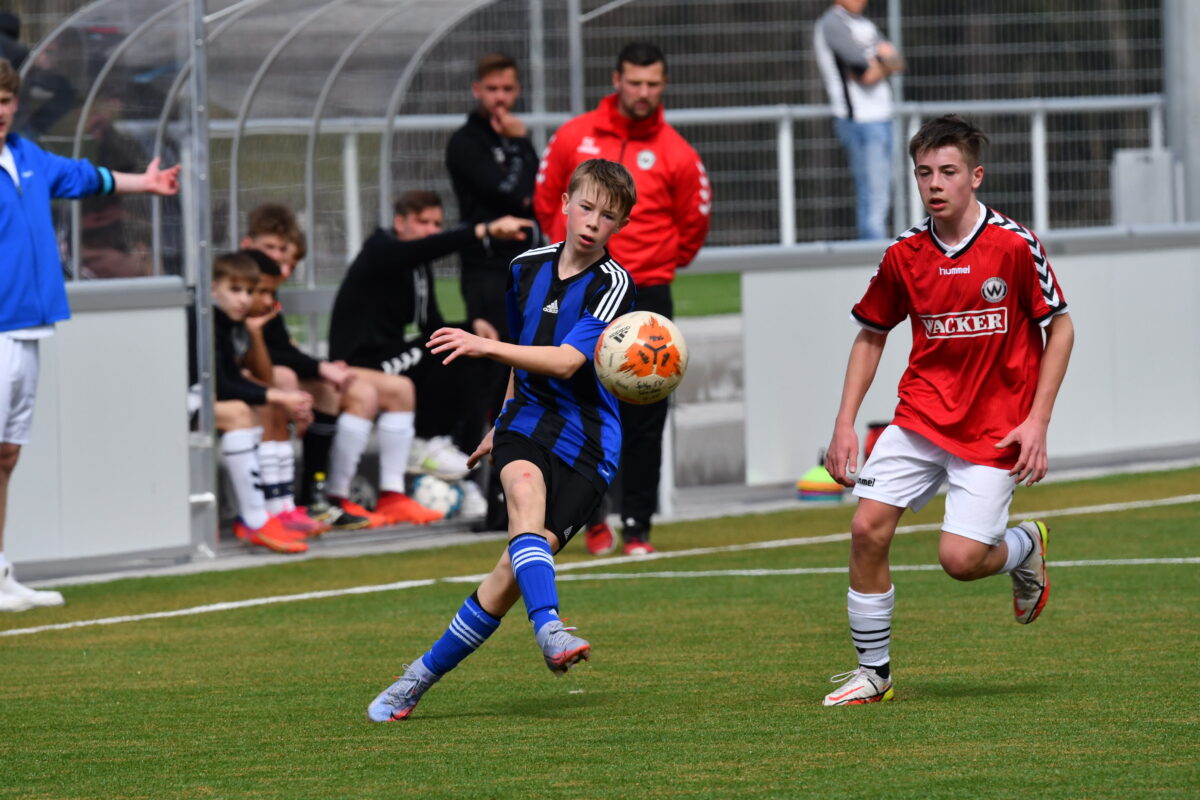 U 15 der SpVgg SV Weiden will im Baupokal-Bezirksfinale die Favoriten ärgern