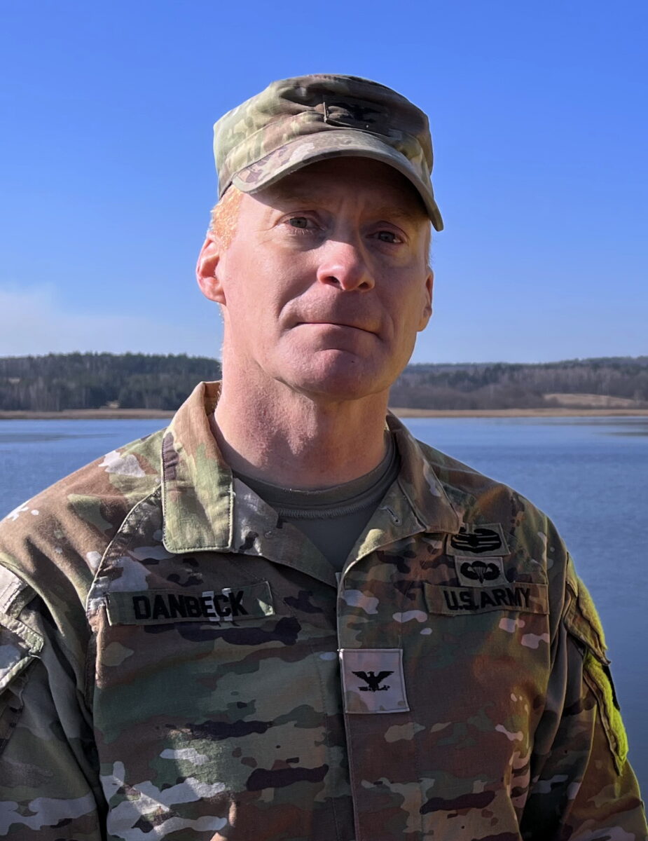 US-Garnison nimmt US-Soldaten auf