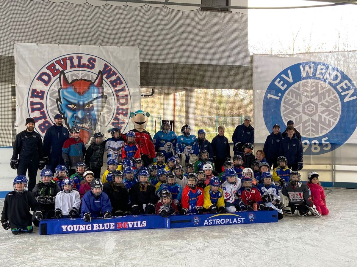 Erfolgreicher „Kids on Ice Day“, aber schwaches Spiel
