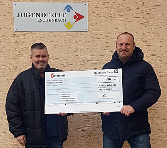 Firma Mondi unterstützt den Eschenbacher Jugendtreff