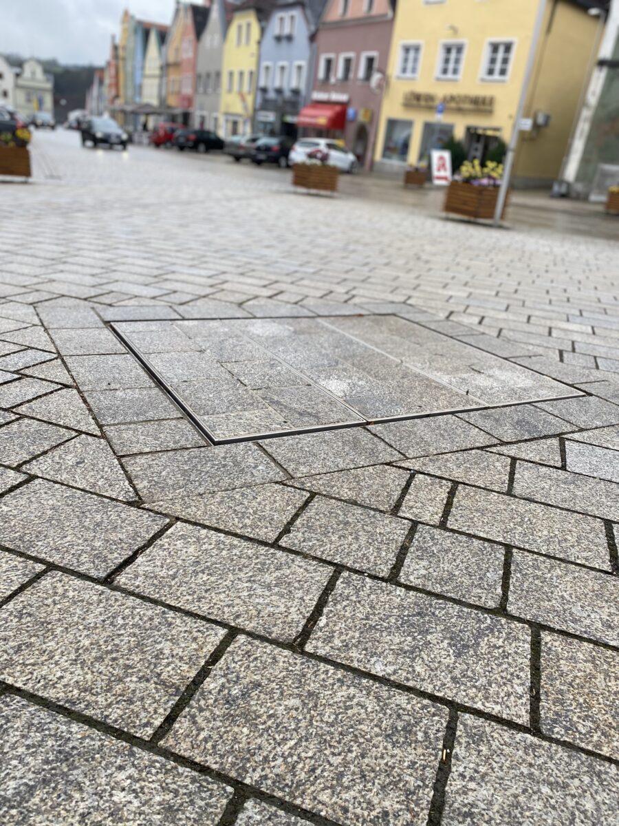 Bierbank, Baum und Blasmusik: Neustädter Festleben erwacht