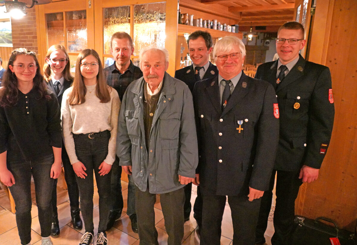 Die Feuerwehr Bernrieth und der Goldene Helm