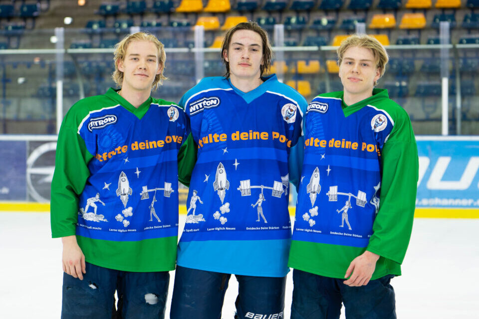 Young Blue Devils: Abschied von zwei Freunden