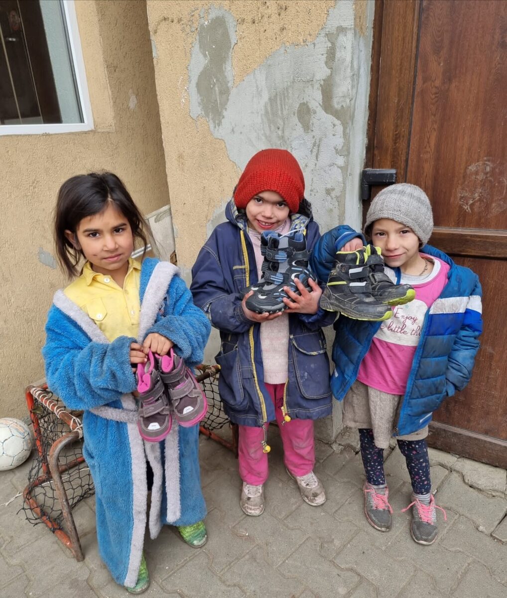 Freude pur: 4.830 Paar Kinderschuhe gesammelt