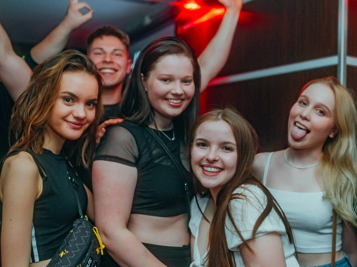 Bildergalerie: Ein heißer Start ins Partywochenende in Weiden