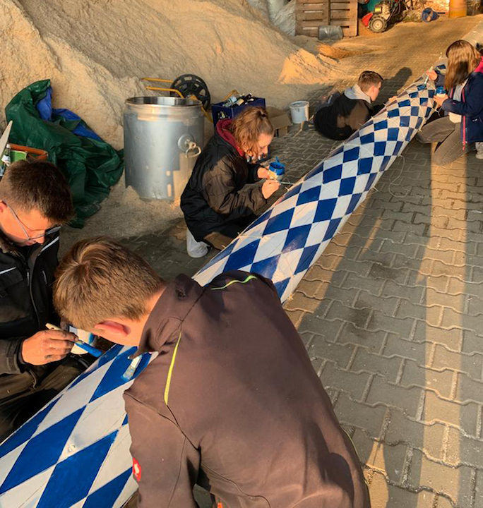 Auch in Spielberg sind die Maibaummaler aktiv