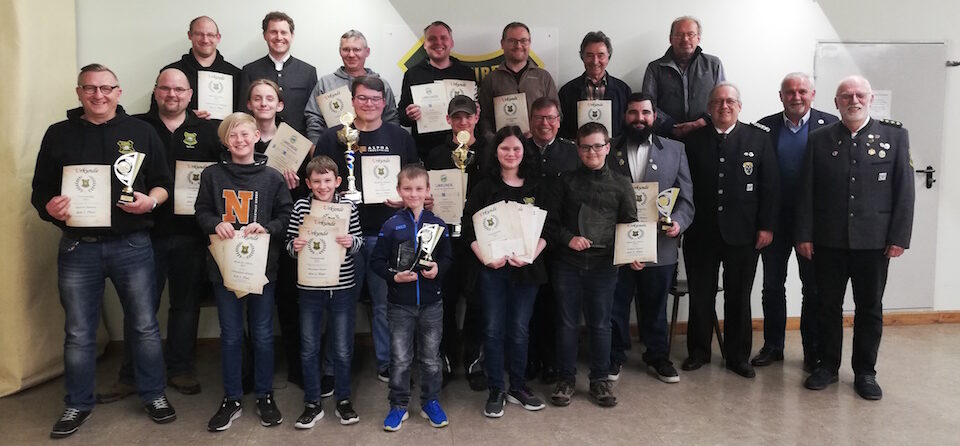 SSG Weiherhammer: Sportschützen feiern 100. Geburtstag