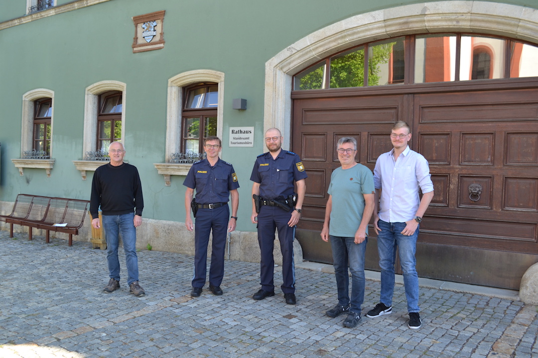 Marktgemeinde bedankt sich bei Polizeihauptkommissar für den Einsatz
