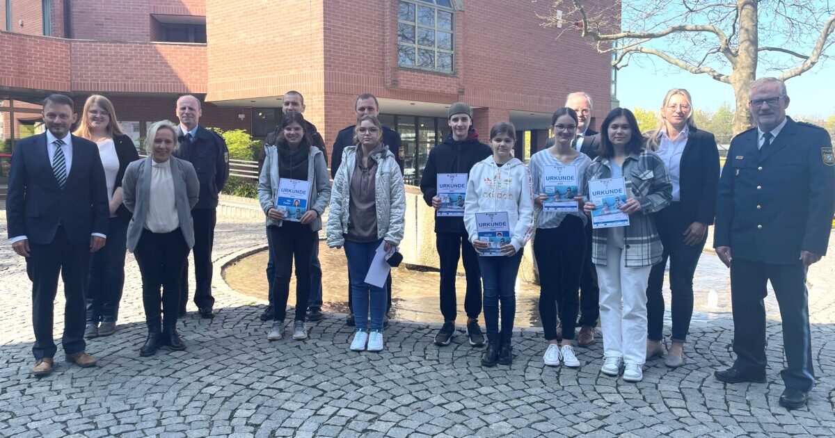 Für einen sicheren Schulweg: Neue Schoolguards ausgezeichnet