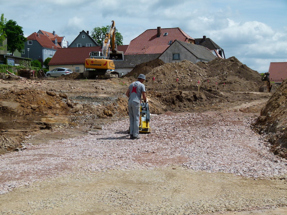 Senioren-Zentrum: Die Baumaschinen rollen endlich an