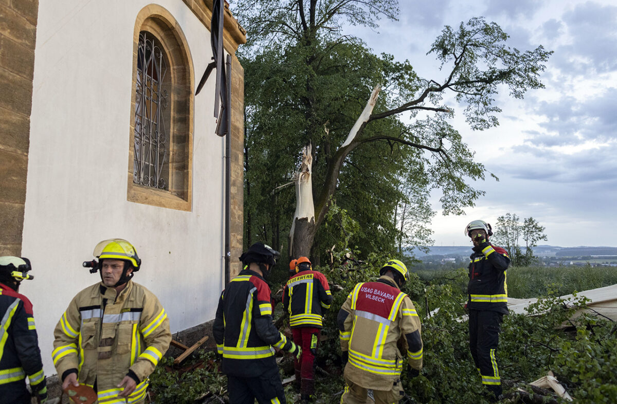 Tief „Emmerlinde“ wütet in der Oberpfalz: Erste Unwetter-Bilanz vom Freitagabend