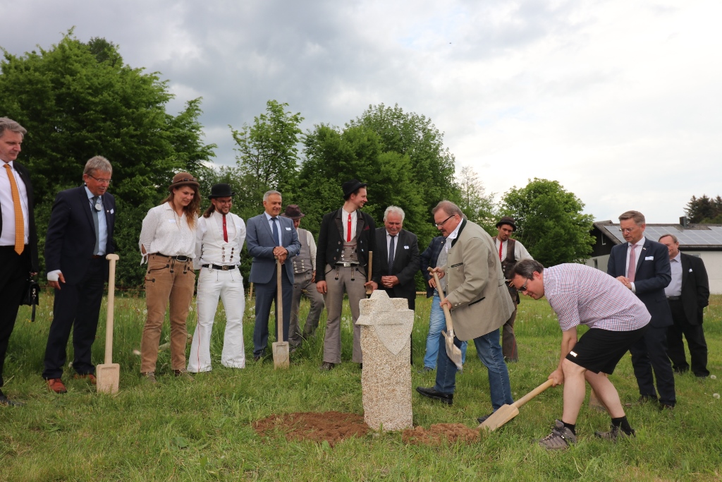 Naturdorf stellt sich in der Regionalbibliothek  vor