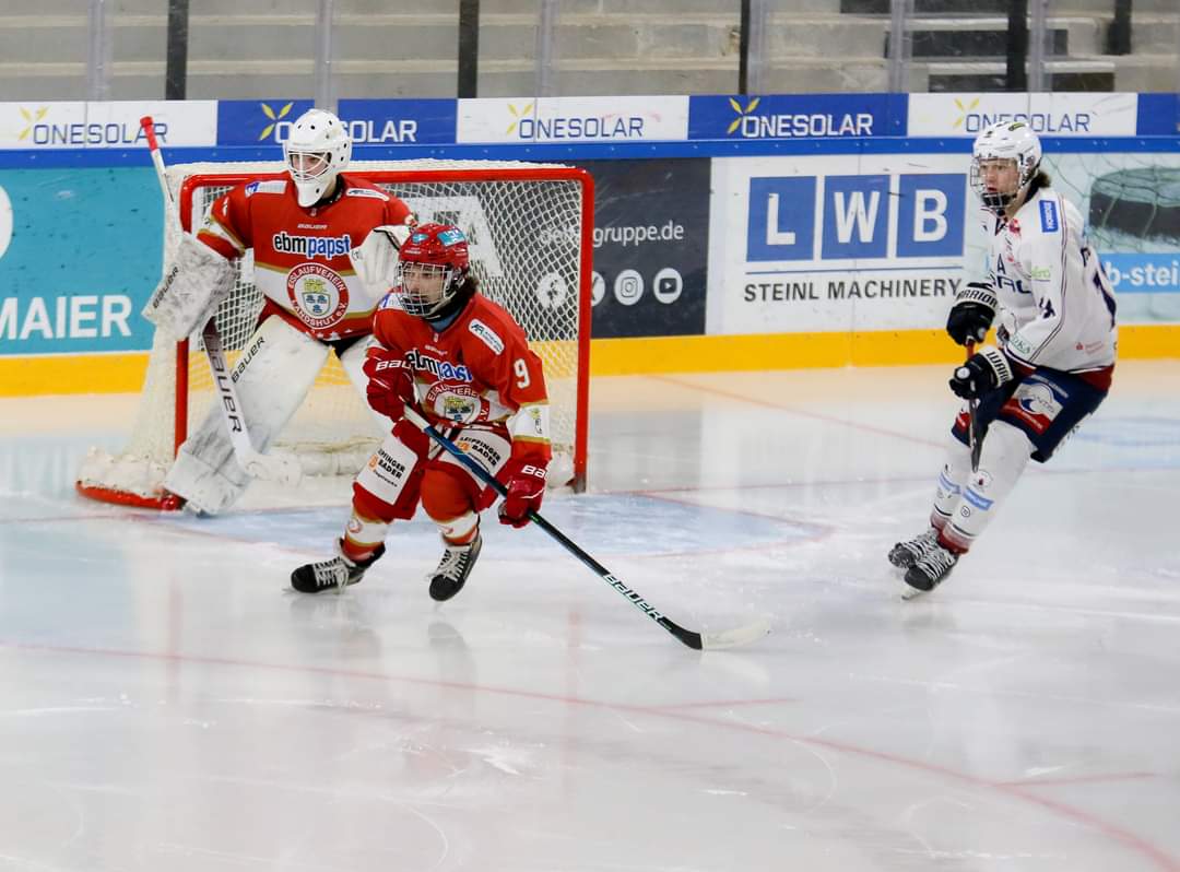 Blue Devils angeln sich Nachwuchstalent vom EV Landshut