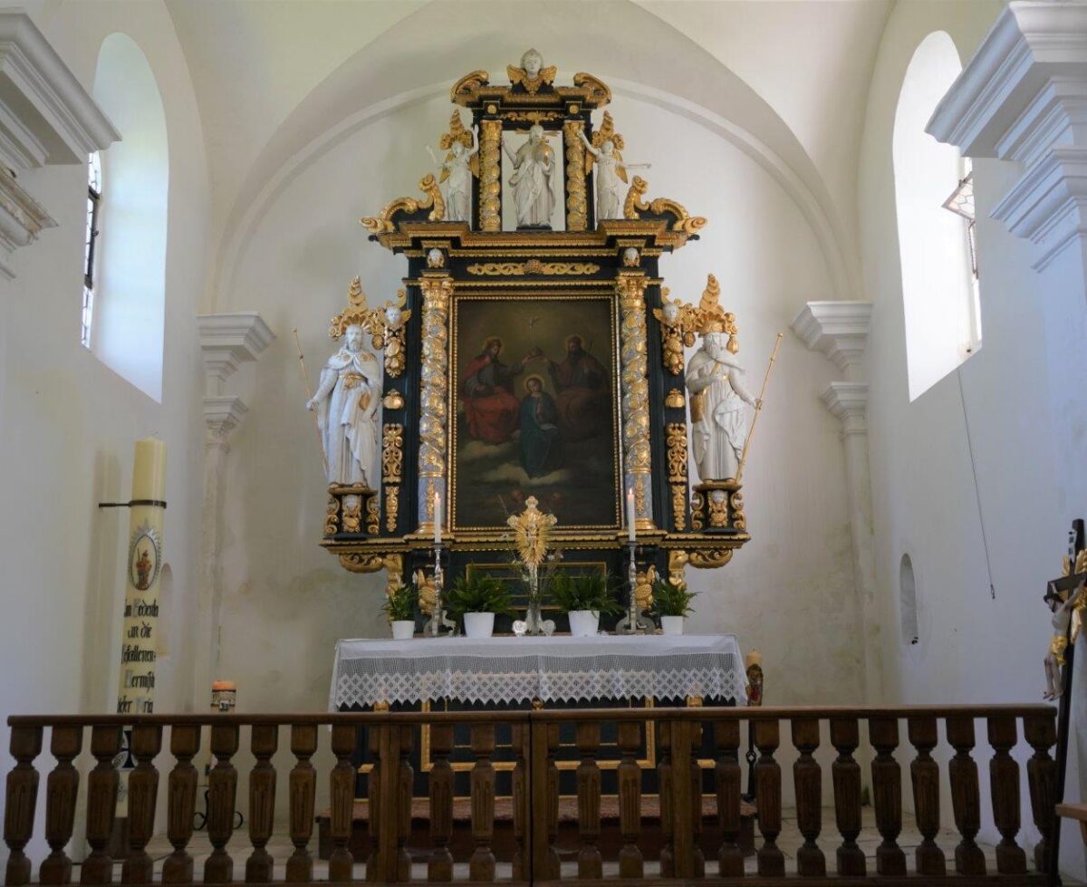 Erstes Fahrenbergfest: Namenstag der Dreifaltigkeitskapelle