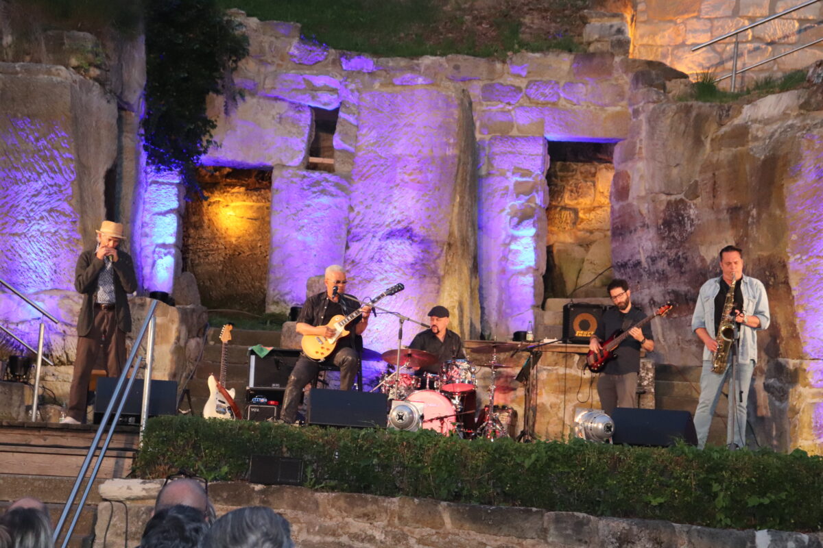 Al Jones Blues Band begeistert das Publikum