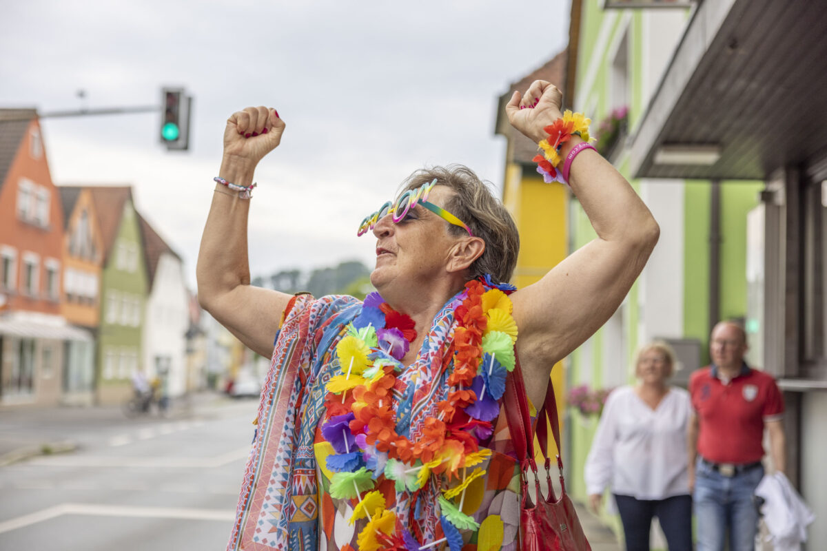 „Wo die Liebe hinfällt“: So war der erste CSD der Nordoberpfalz in Neustadt