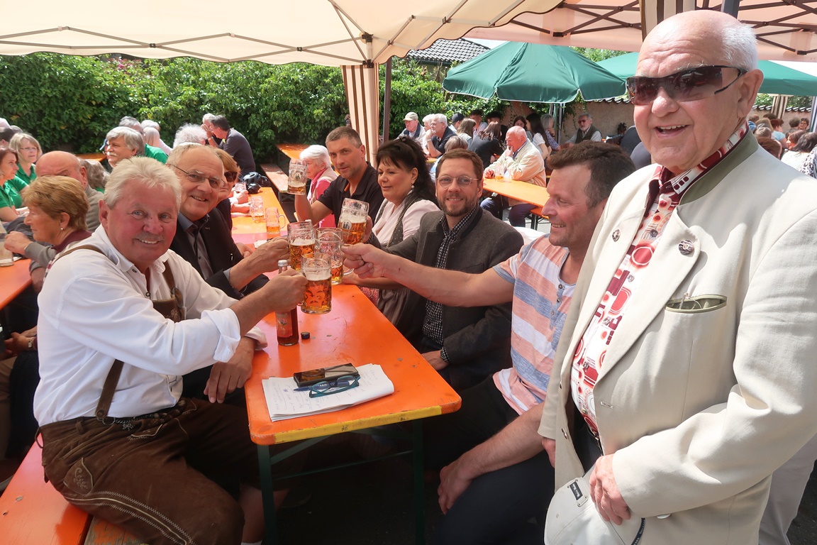 1.500 Besucher beim Tröglersrichter Dorffest
