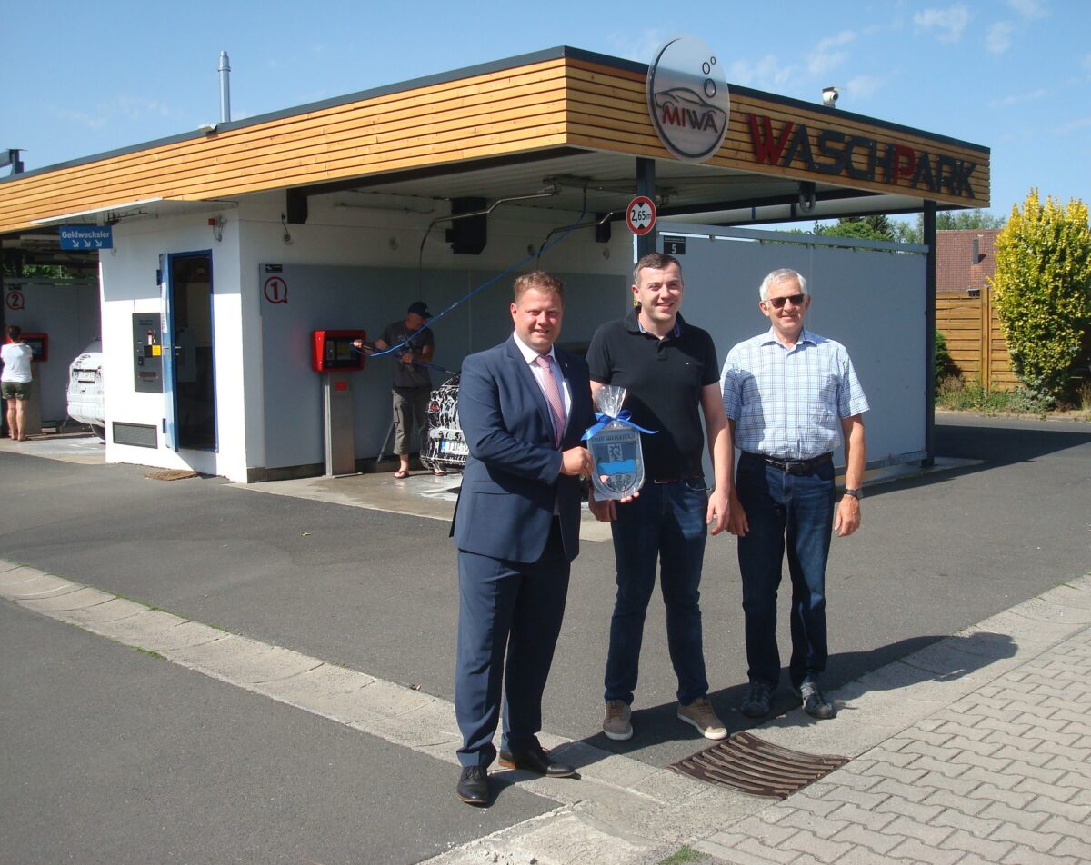 Generationenwechsel in der Waschanlage: Moderne Technik eingebaut