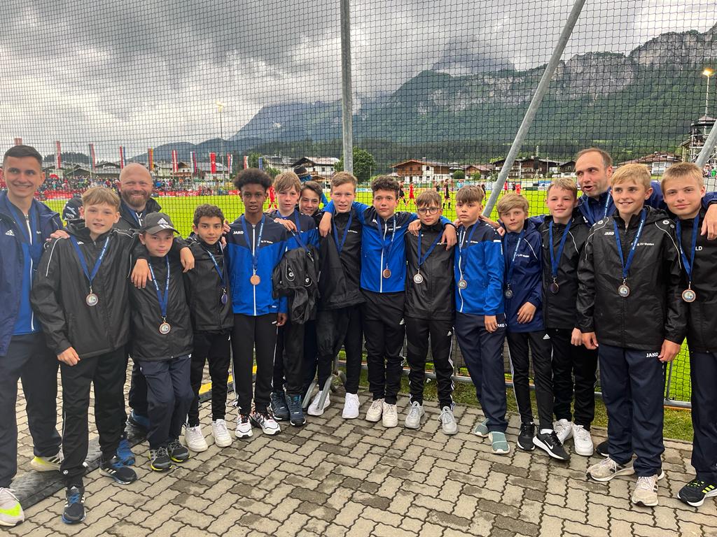 SpVgg SV Weiden U13 unter den Top 20 bei Europas größtem Fußballturnier