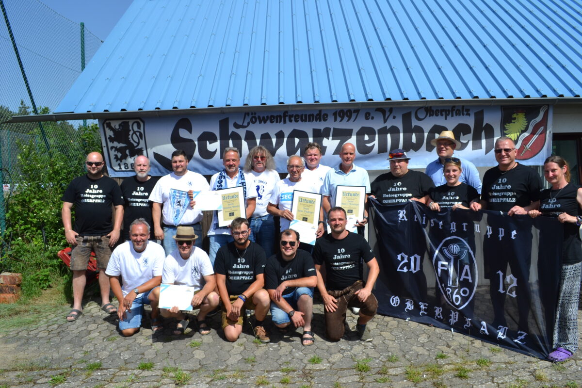 Die Löwenfreunde Schwarzenbach feierten Geburtstag mit dem Präsidenten