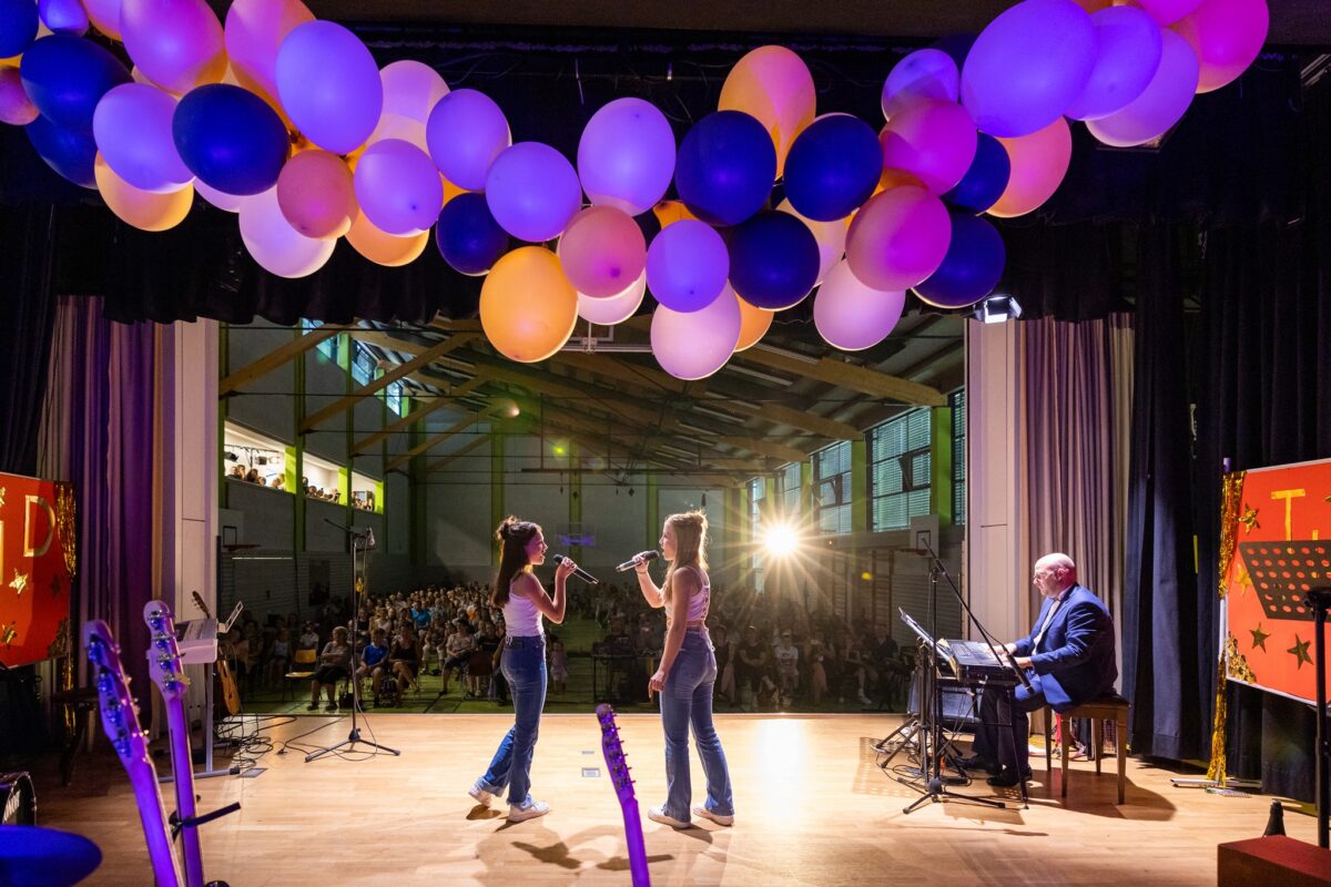 Ein Abend voller Überraschungen: Das Sommerkonzert der „Lobkos“