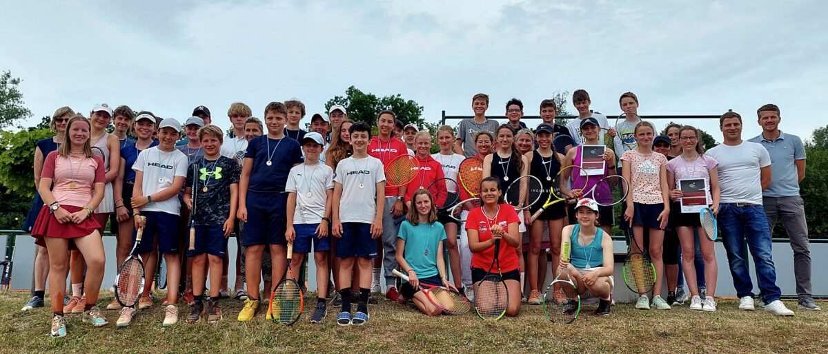 Zwei Weidener Teams triumphieren im Tennis-Bezirksfinale der Schulen