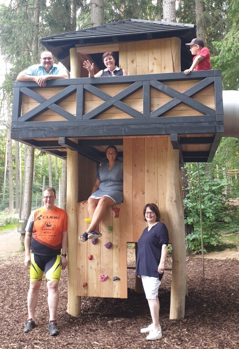 Dieser Wildpark-Spielplatz lässt Kinderherzen höher schlagen