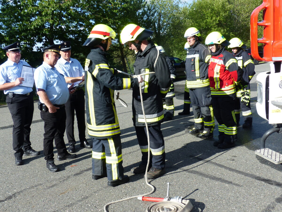 Leistungsabzeichen für die Leuchtenberger Feuerwehr
