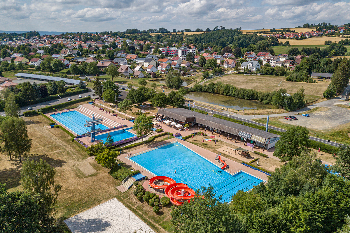 Badespaß in den Ferien: Die Stadt Tirschenreuth präsentiert ihr Freibad