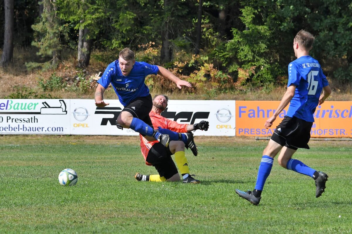 A-Klasse West: Fabian Waldmann trifft beim Schwarzenbacher 9:0-Sieg gleich fünfmal