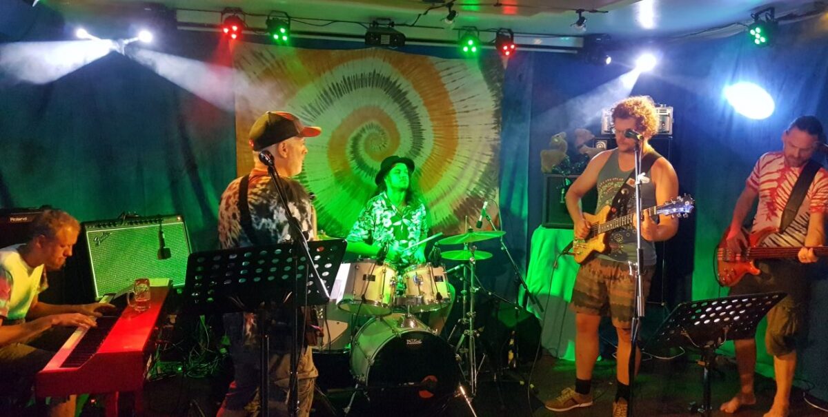 Psychedelic-Rock im Doppelpack im Kulturbahnhof