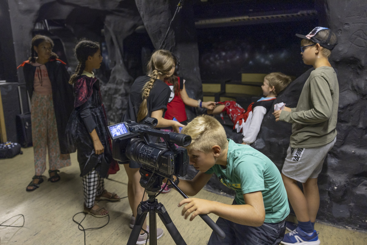 Film-Werkstatt im JuZ: Kinder beweisen ihr Können vor und hinter der Kamera