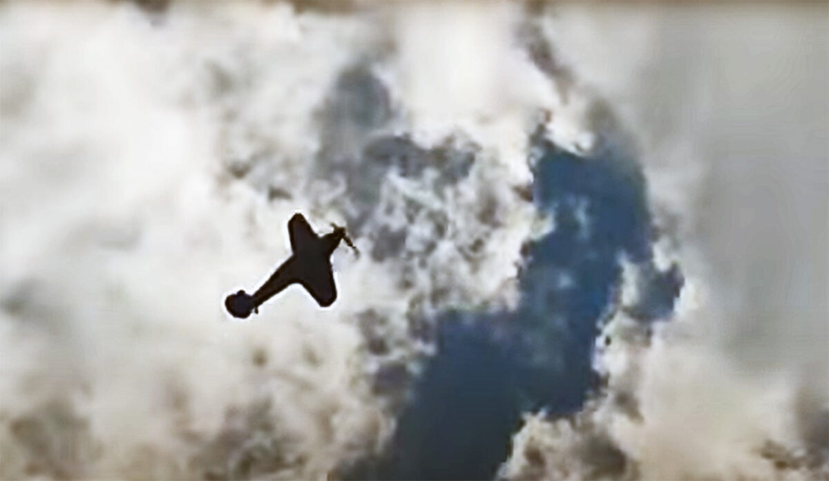 Absturz bei Flugshow in Cheb: Pilot verhindert mit tödlichem Manöver eine Katastrophe