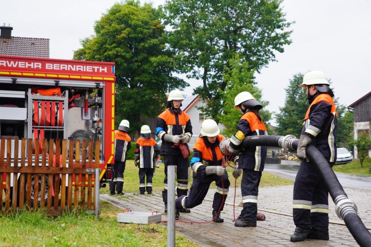 Aktiv bei der Feuerwehr – eine Sache für alle Altersklassen