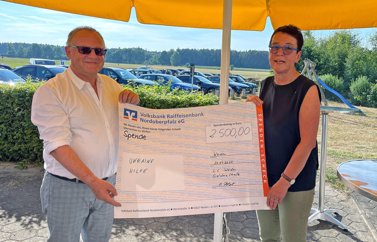 Lions Club Weiden-Goldene Straße spendet für die Ukraine-Hilfe