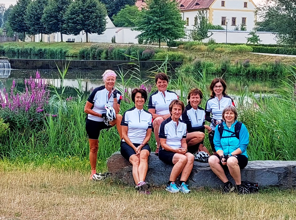 Radldamen legten 145 Kilometer zurück
